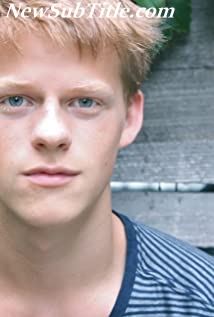 بیوگرافی Lucas Hedges